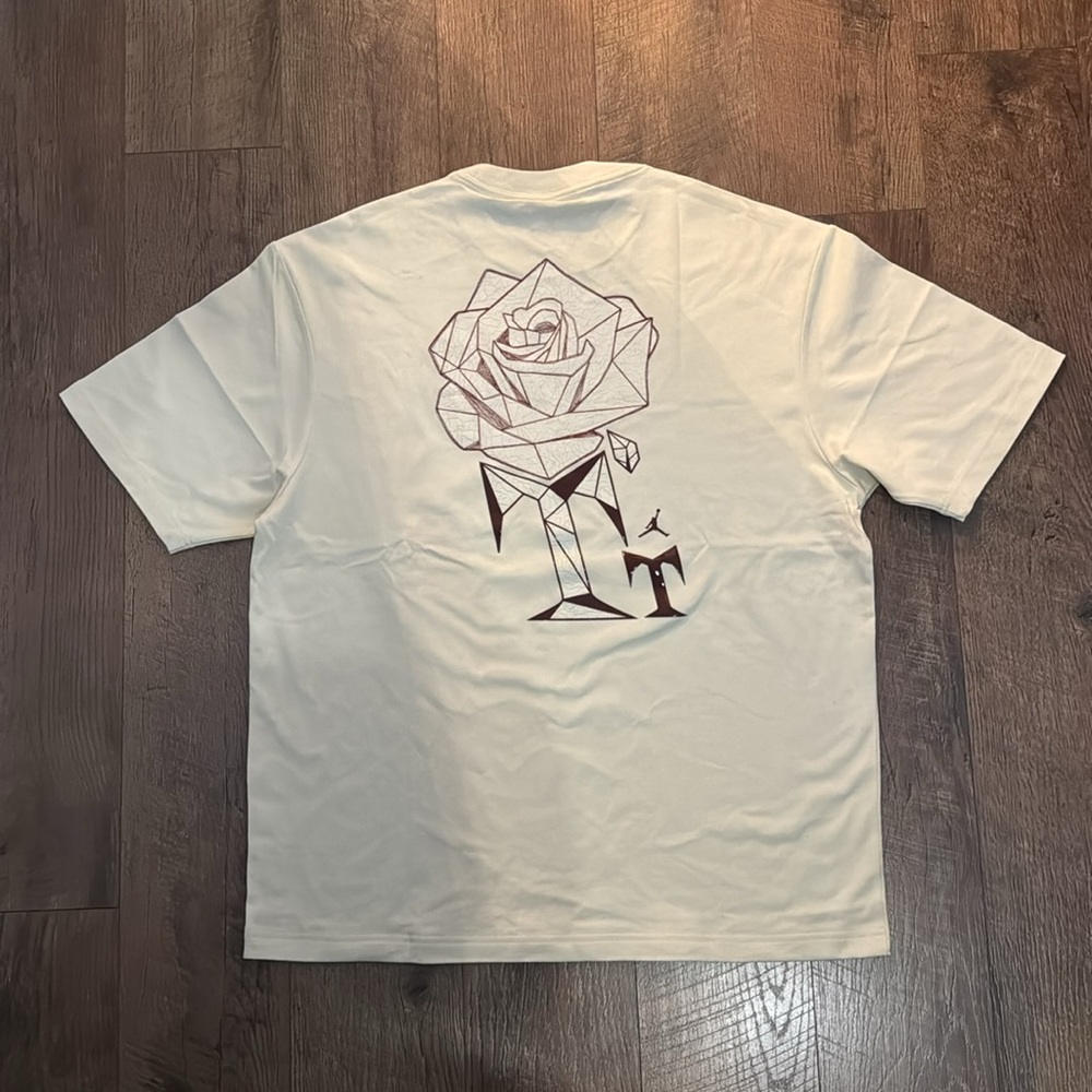Jordan Rose Tee - Picture 5 of 6